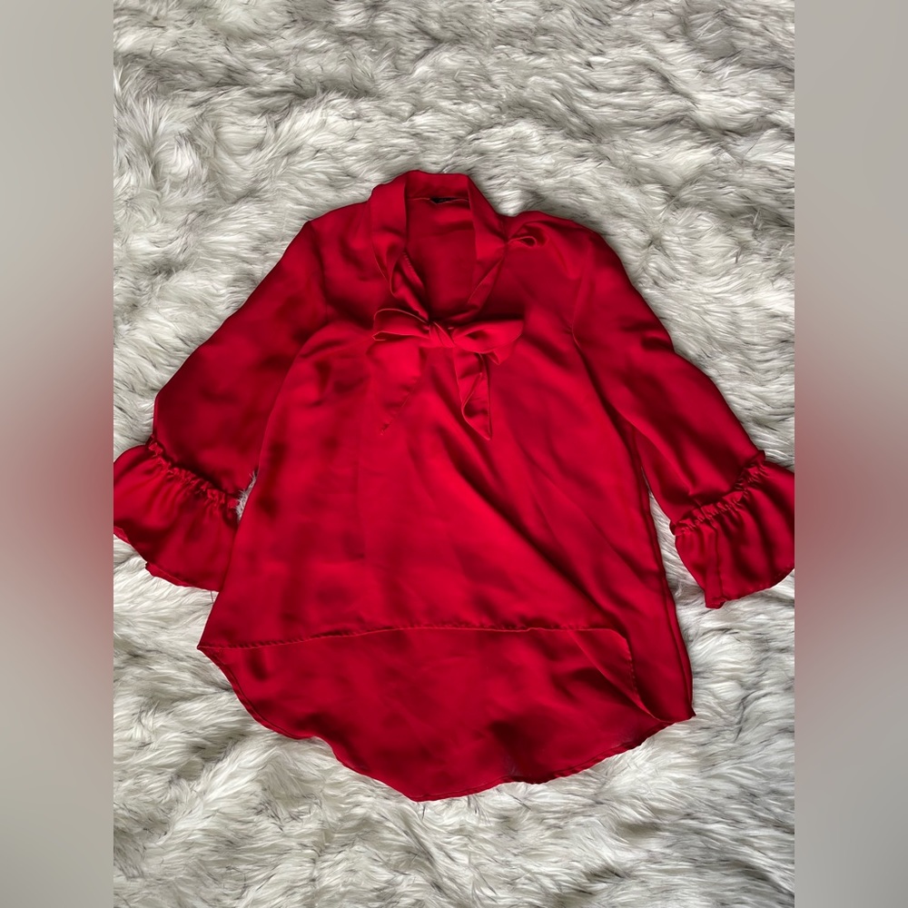 ZARA BASICS COLLECTION red blouse with bowtie